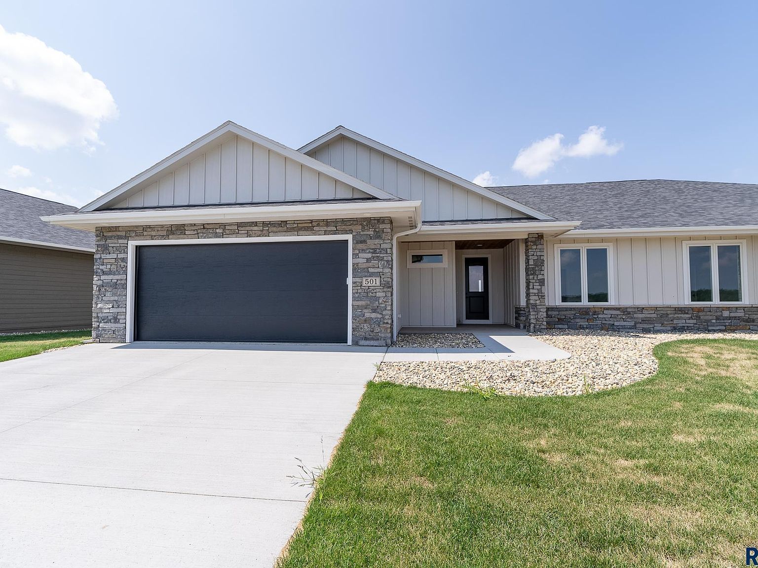 501 N Wildcat Dr Sioux Falls, SD 57110 - Thumbnail 3