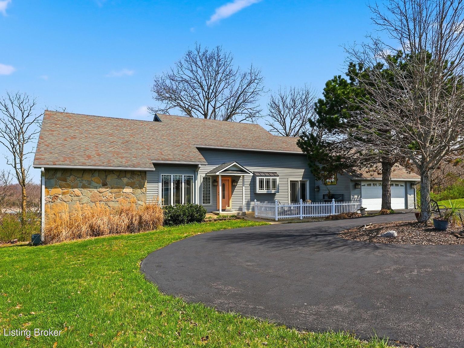 520 S Homestead Ln Lancaster, KY 40444 - Thumbnail 3