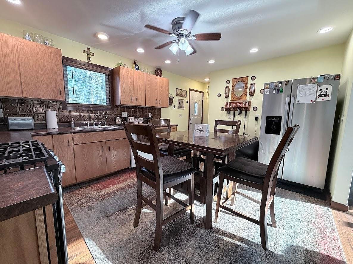 102 N Lincoln St Everly, IA 51338 - Thumbnail 3