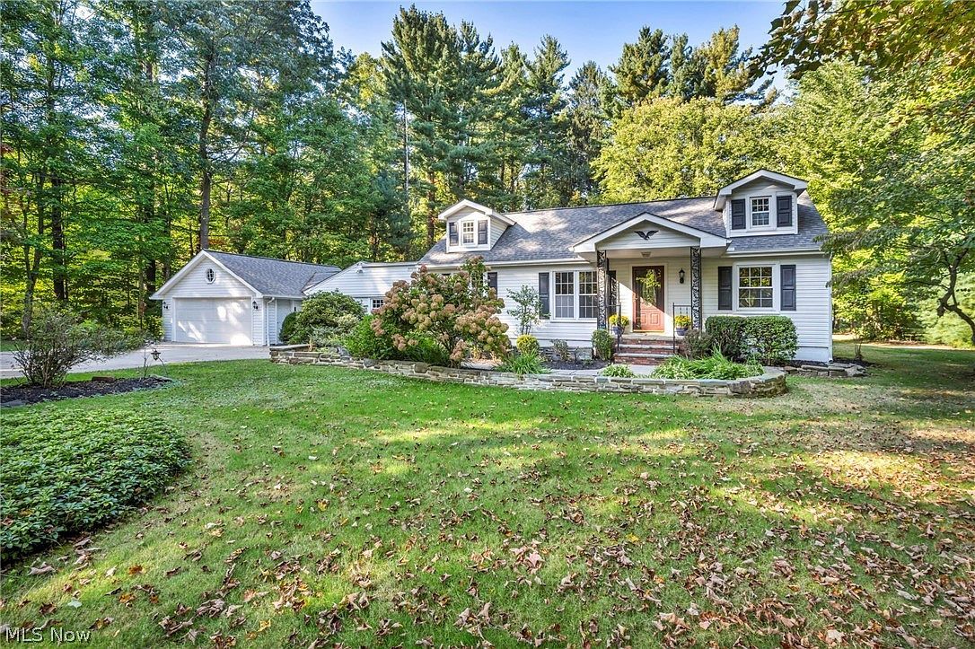 37531 Milann Dr Willoughby Hills, OH 44094 - Thumbnail 3