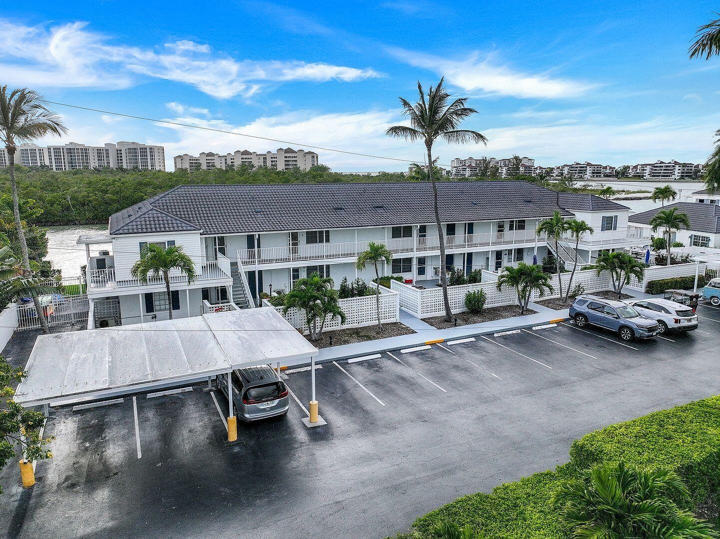 1170 Edington Pl APT A1 Marco Island, FL 34145 - Thumbnail 3
