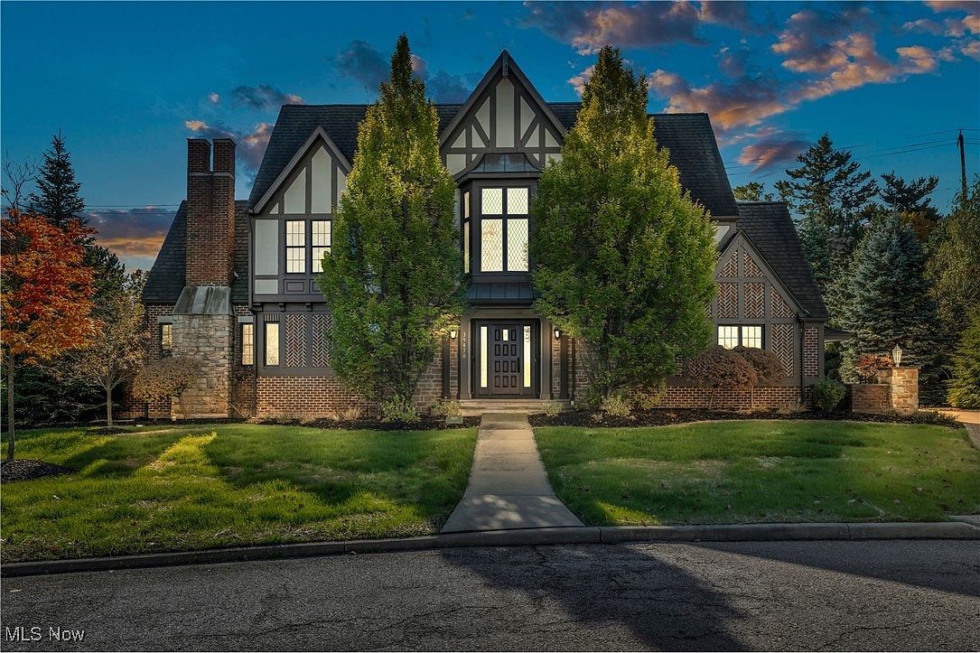 39470 Stillman Ln Willoughby, OH 44094 - Thumbnail 3