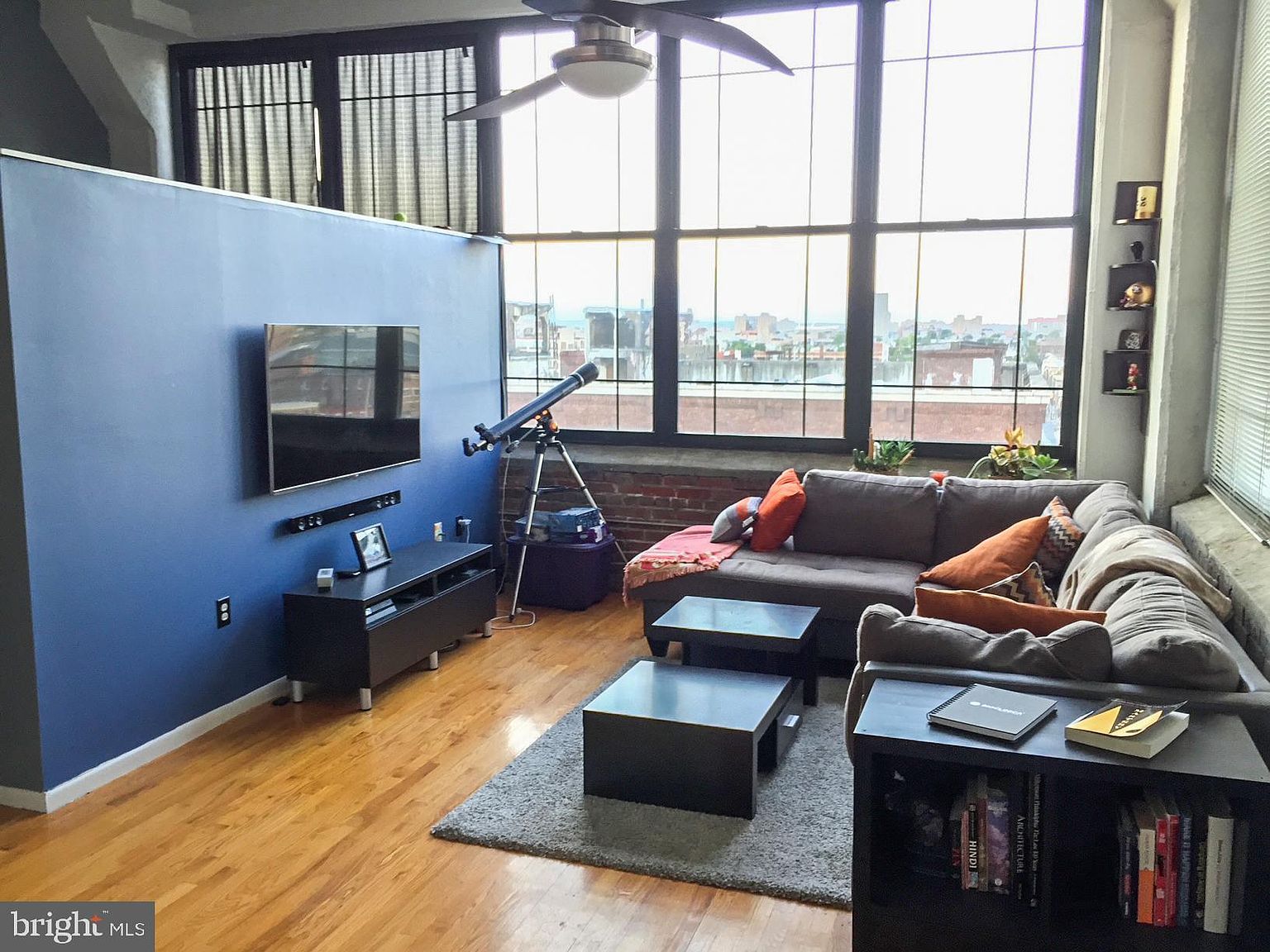 314 N 12th St APT 901 Philadelphia, PA 19107 - Thumbnail 3