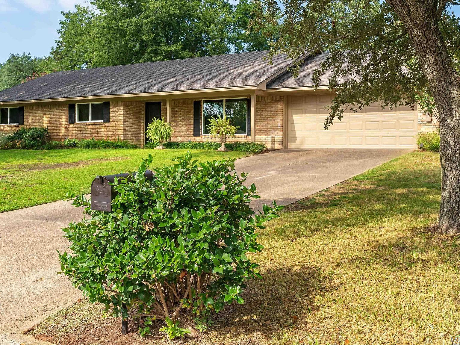 1703 Wimberly St Longview, TX 75601 - Thumbnail 3