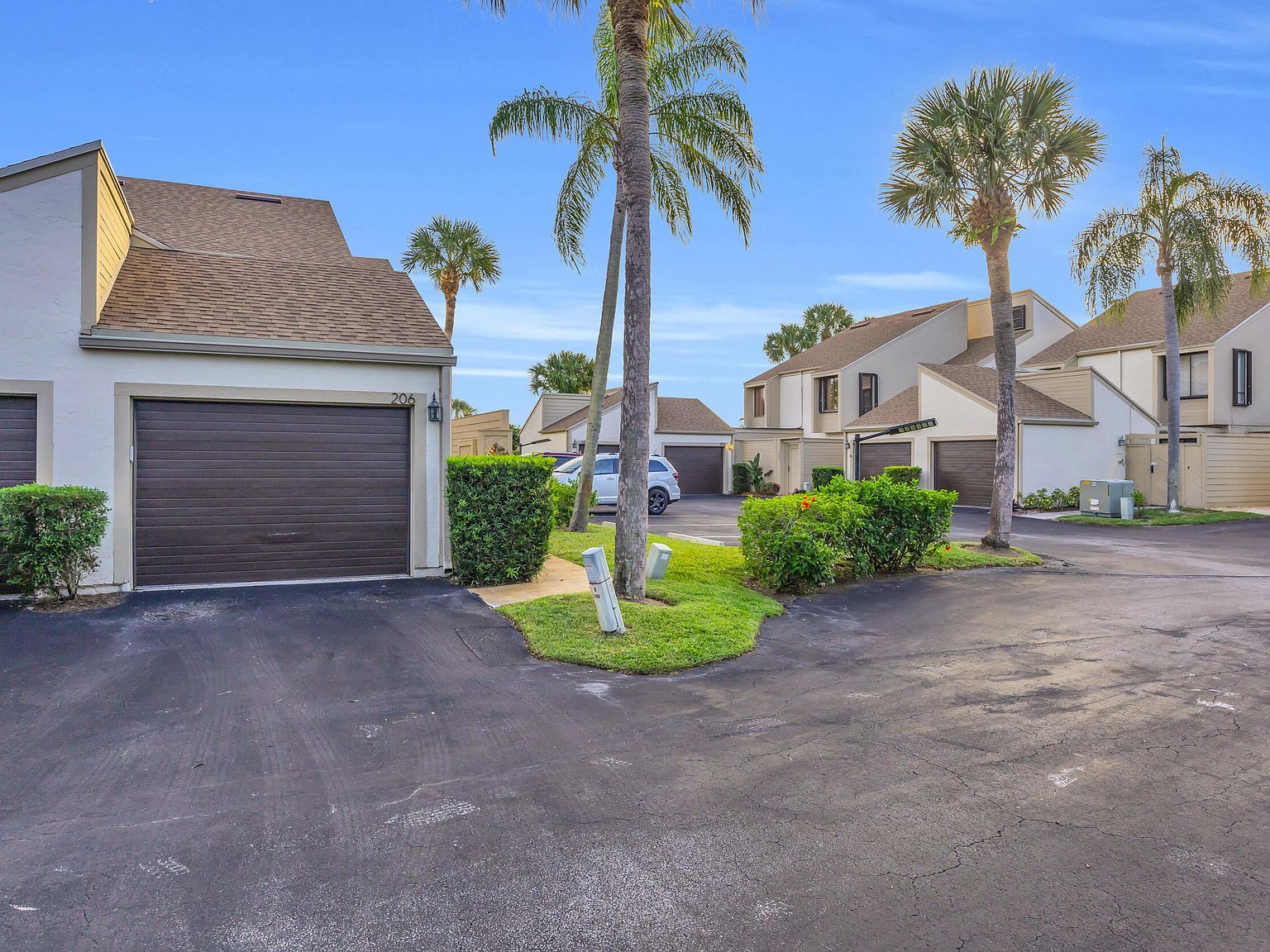 1102 SE Mitchell Ave APT 206 Port Saint Lucie, FL 34952 - Thumbnail 3