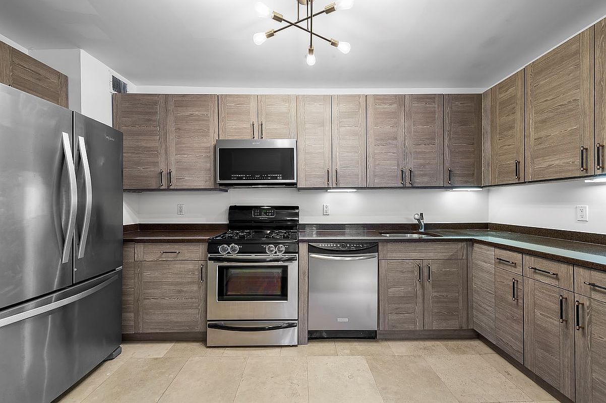 312 W 119th St APT 4N New York, NY 10026 - Thumbnail 3