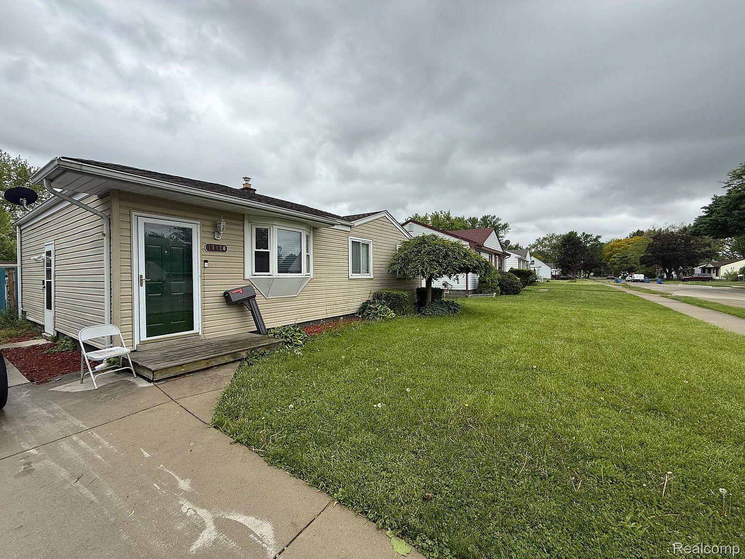 13420 Couwlier Ave Warren, MI 48089 - Thumbnail 3
