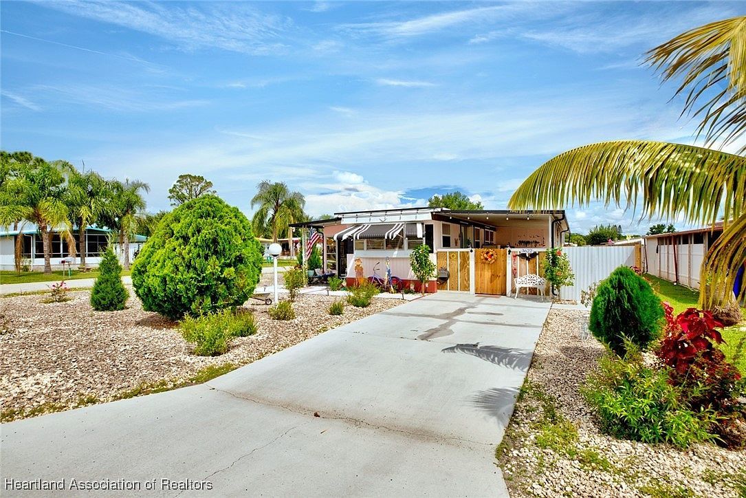 3622 Delaware Ave Sebring, FL 33870 - Thumbnail 3