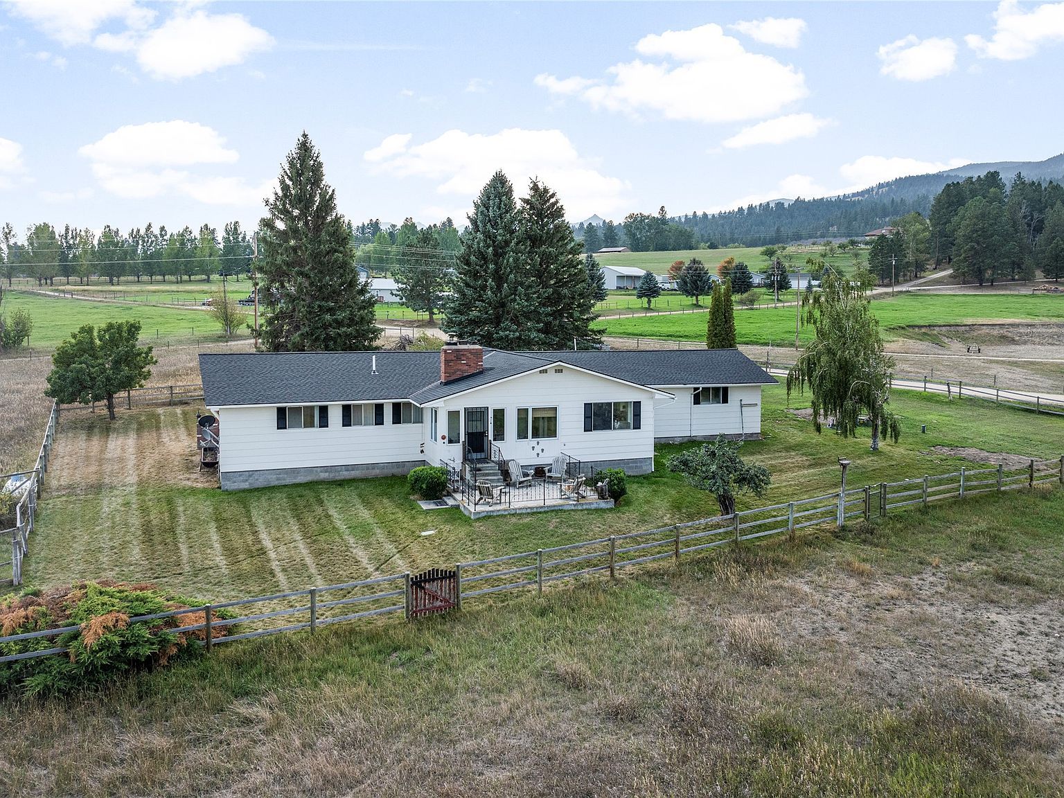 803 Indian Prairie Loop Victor, MT 59875 - Thumbnail 3