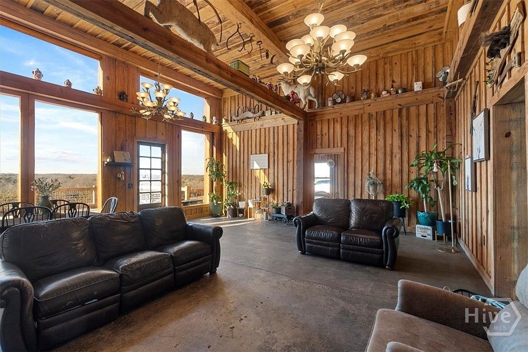 284 Snow Farm Rd Hull, GA 30646 - Thumbnail 3