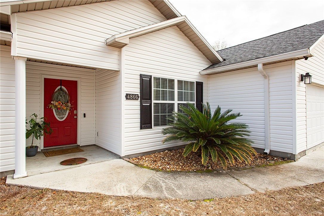 4866 Stanfield Cir Blackshear, GA 31516 - Thumbnail 3