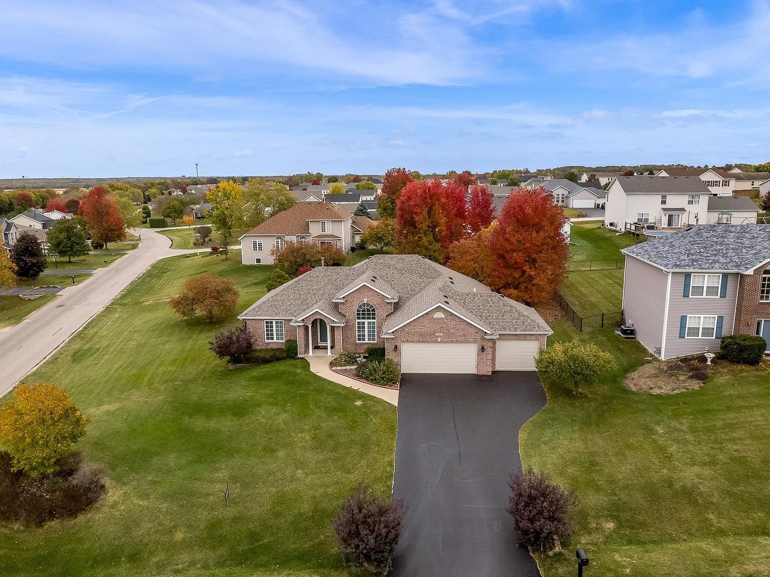 664 Elberon Way Roscoe, IL 61073 - Thumbnail 3