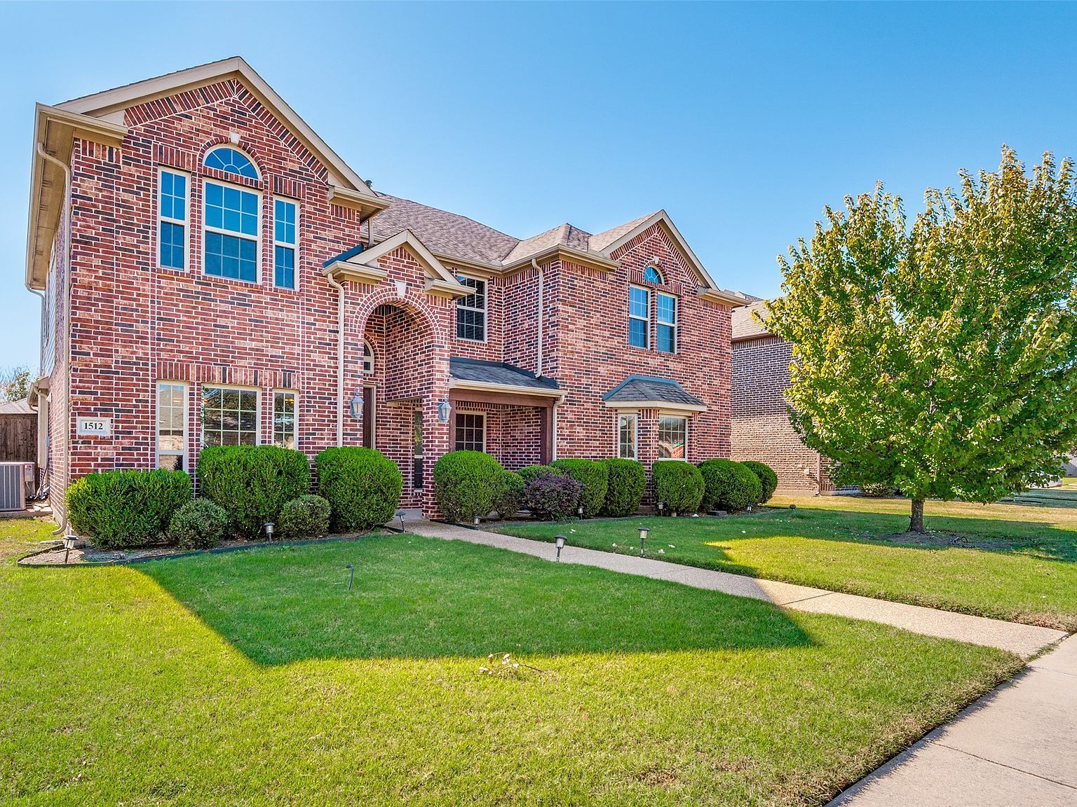 1512 Ruffian Rd Desoto, TX 75115 - Thumbnail 3