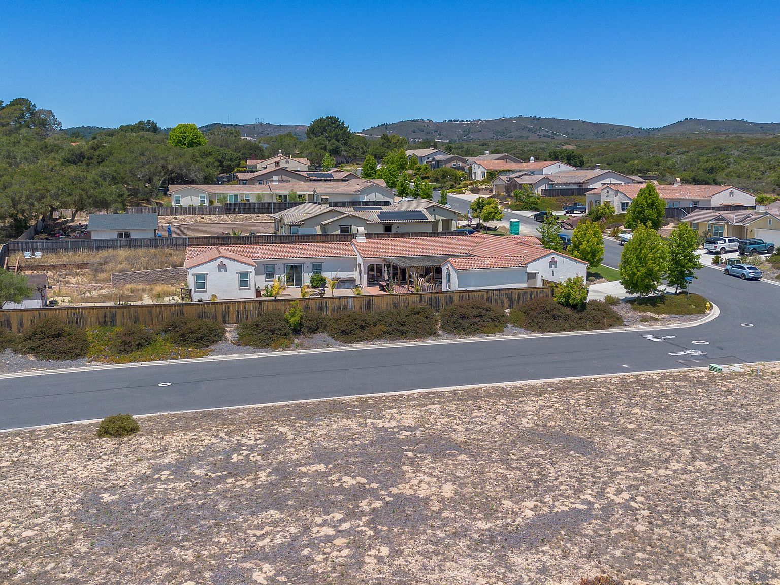 384 Falcon Crest Dr Lompoc, CA 93436 - Thumbnail 3