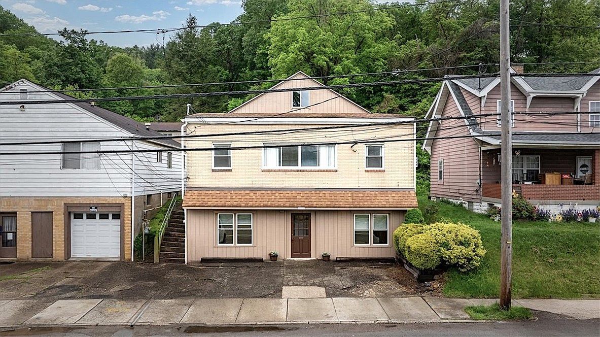 4072 Jordan St South Heights, PA 15081 - Thumbnail 3