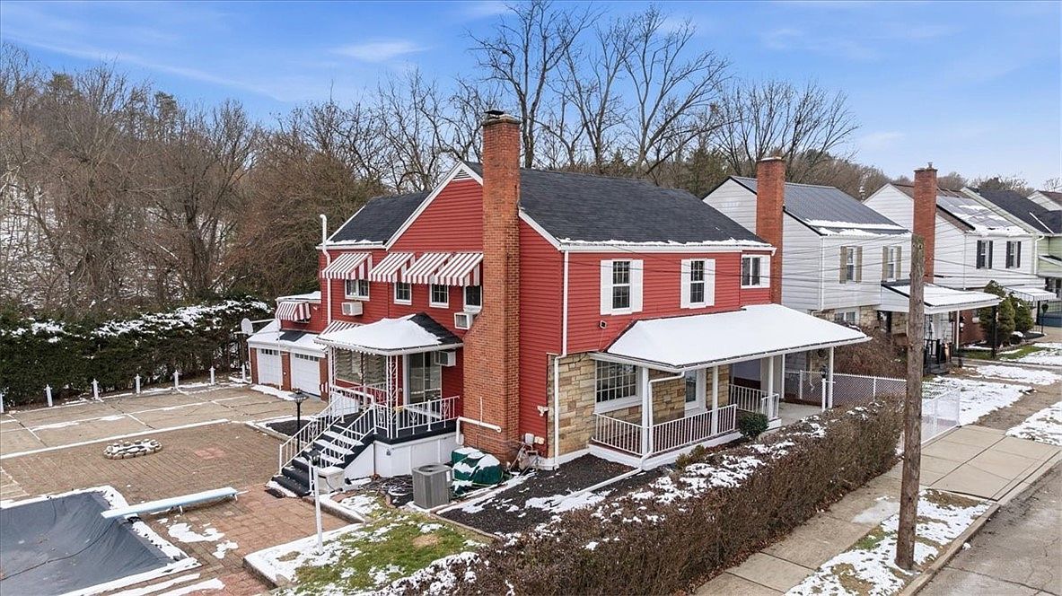 1911 McLean St Aliquippa, PA 15001 - Thumbnail 3