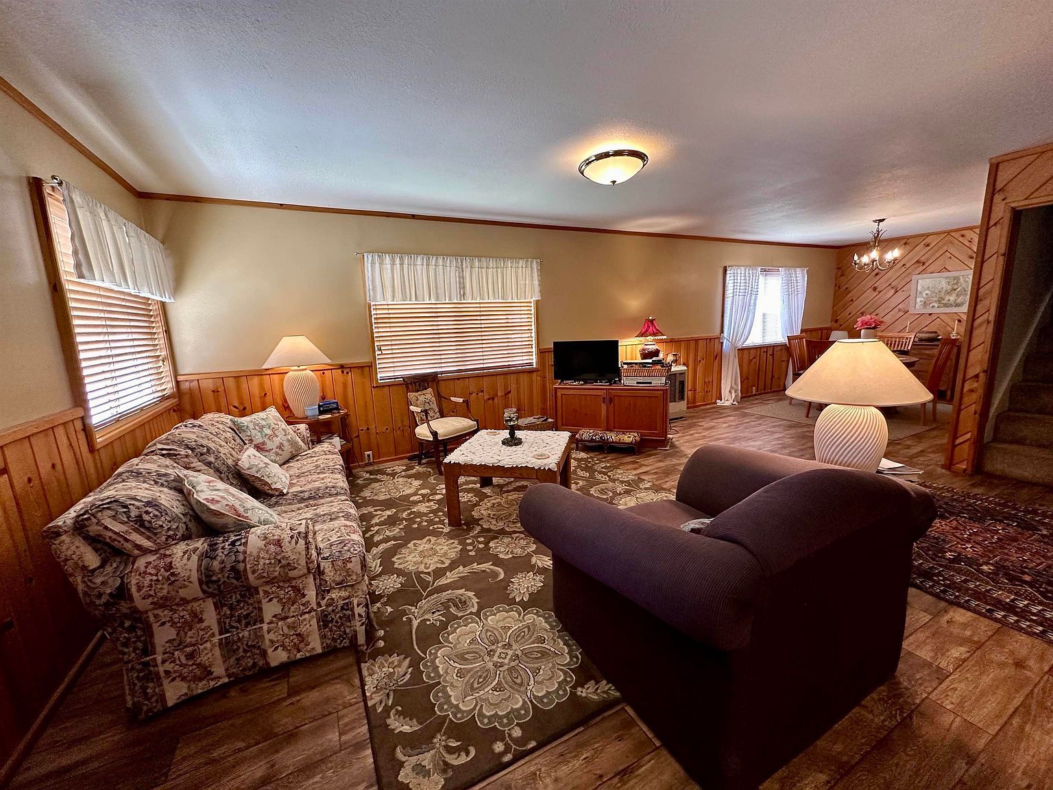 103 Elm St Westwood, CA 96137 - Thumbnail 3