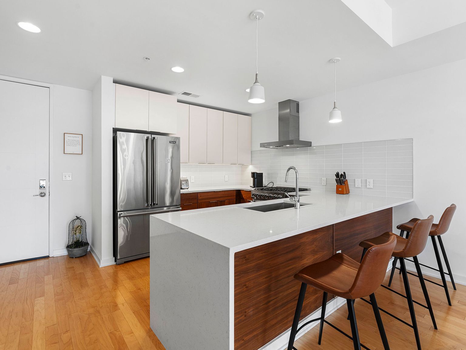 523 S West St UNIT 404 Raleigh, NC 27601 - Thumbnail 3