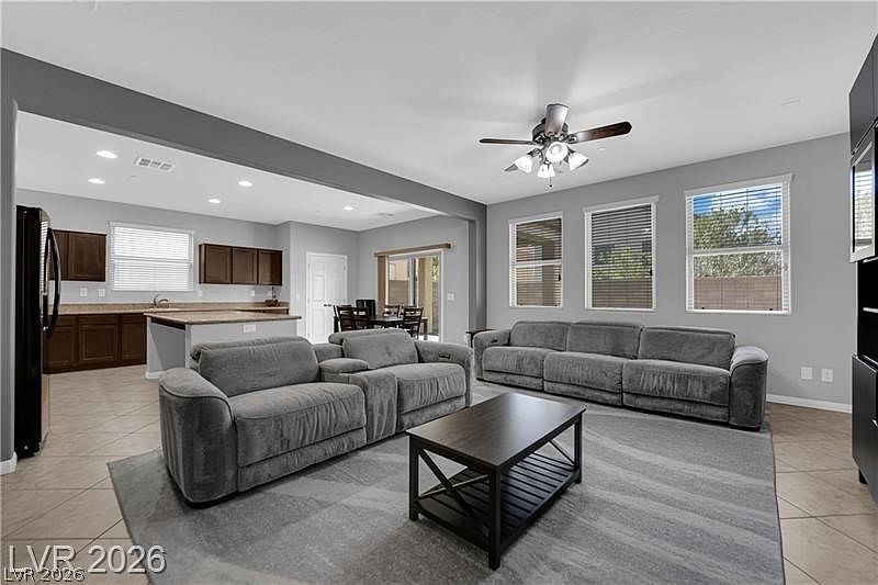 987 Via Del Campo Henderson, NV 89011 - Thumbnail 3