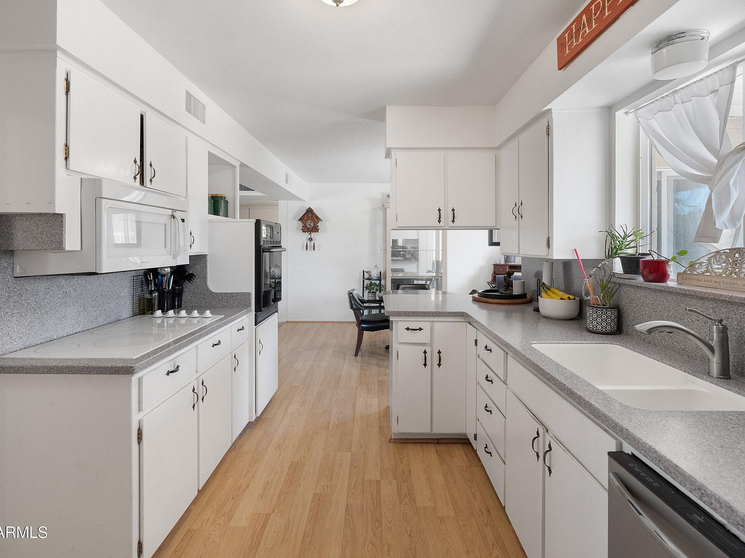 515 N 56th St Mesa, AZ 85205 - Thumbnail 3