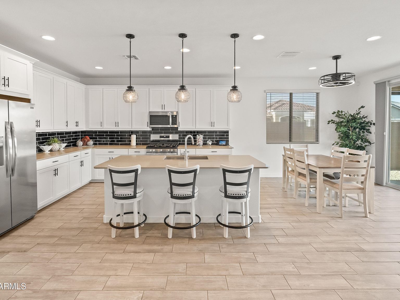 25116 N 173rd Ln Surprise, AZ 85387 - Thumbnail 3