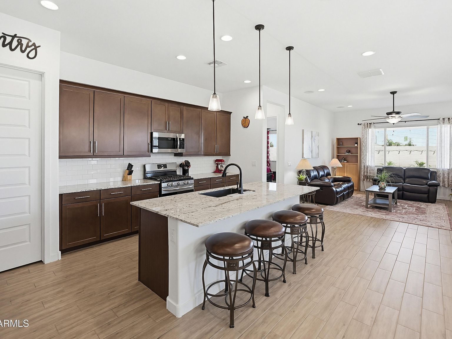 17598 W Chama Dr Surprise, AZ 85387 - Thumbnail 3