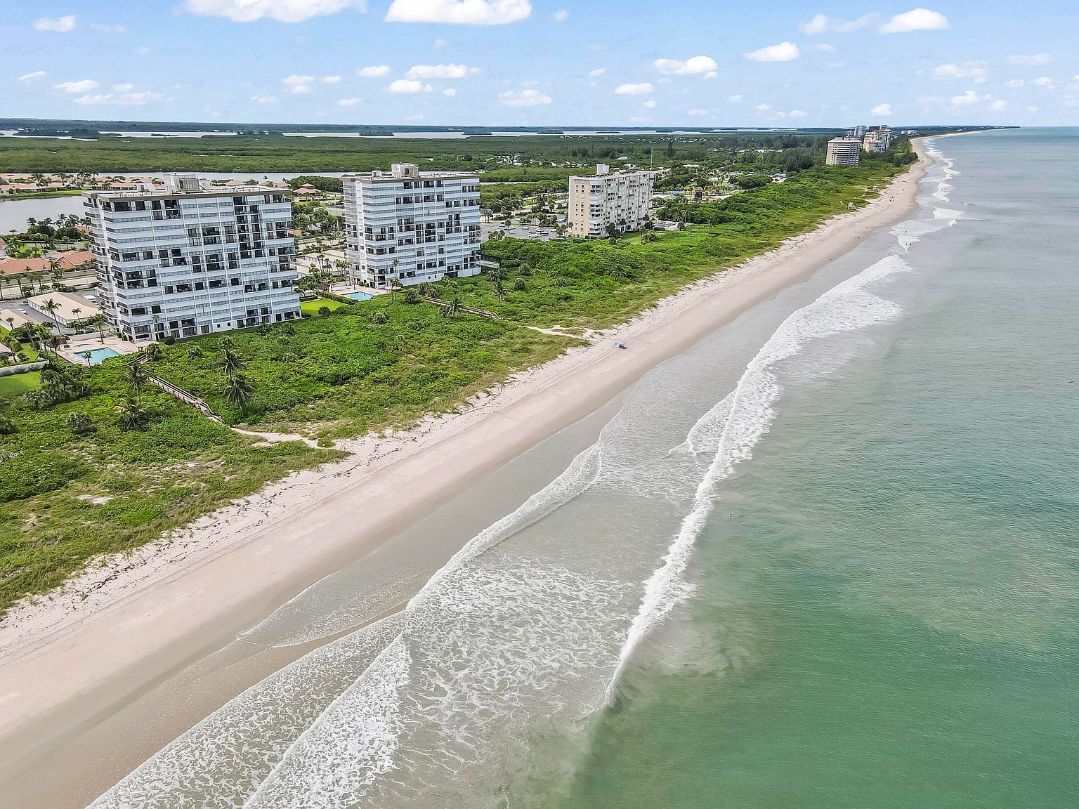 3120 N Highway A1a APT 201 Hutchinson Island, FL 34949 - Thumbnail 3