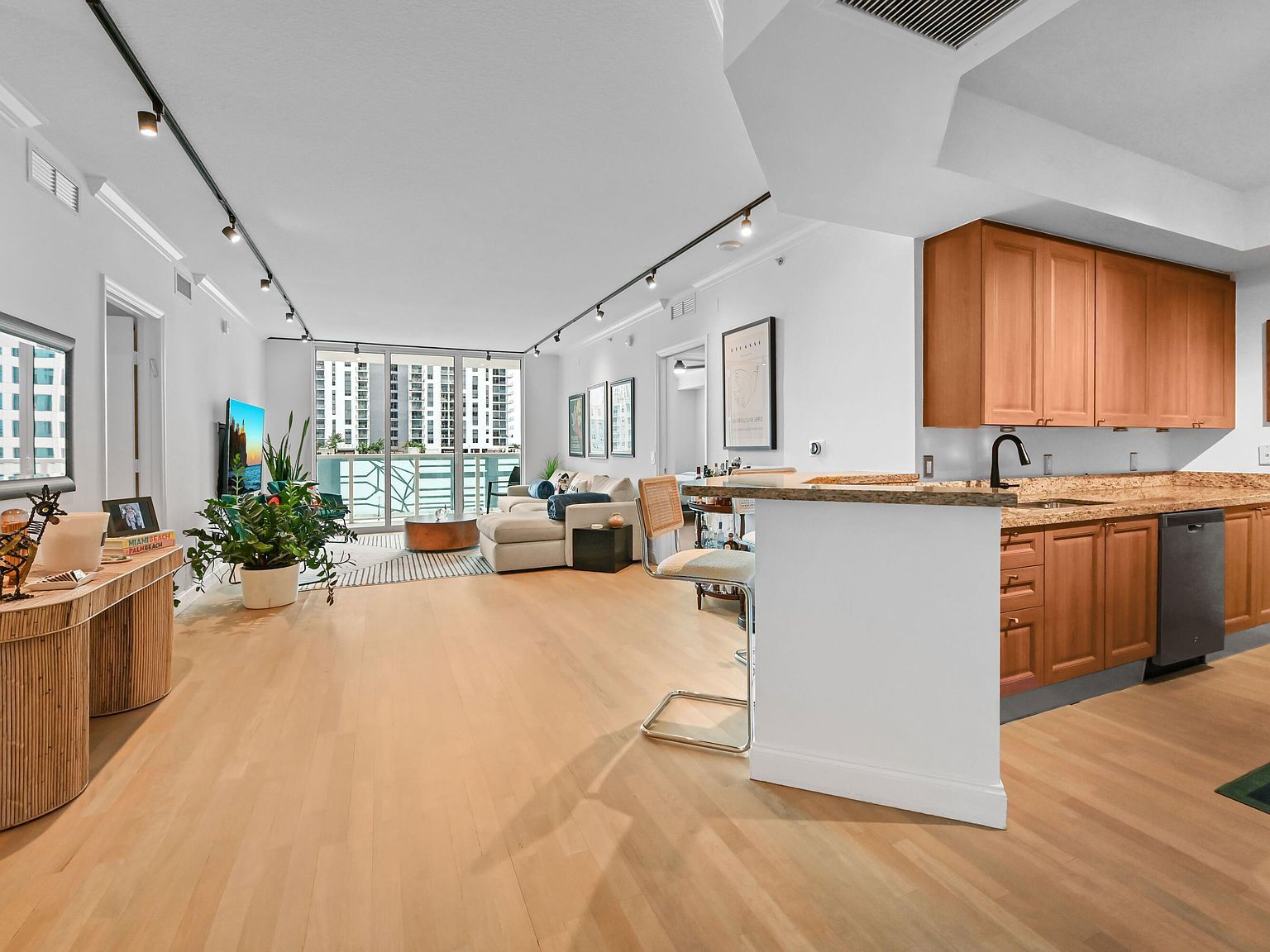 350 2nd St UNIT 1150 Fort Lauderdale, FL 33301 - Thumbnail 3