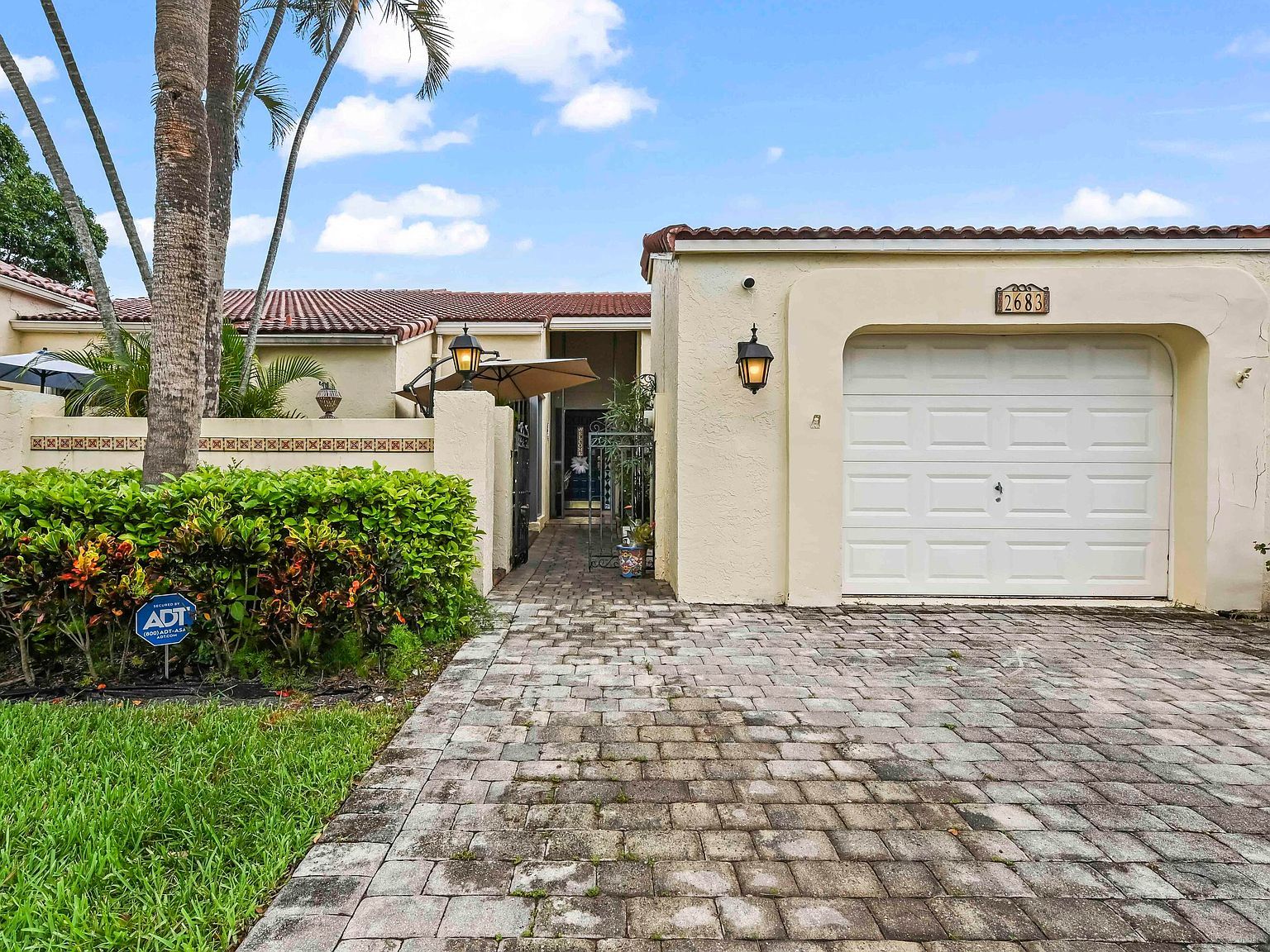 2683 Deer Creek Emerald Way N Deerfield Beach, FL 33442 - Thumbnail 3