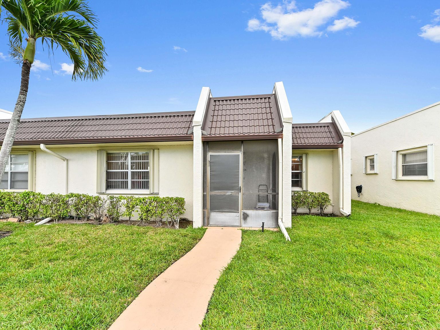 109 Lake Rebecca Dr #109 West Palm Beach, FL 33411 - Thumbnail 3