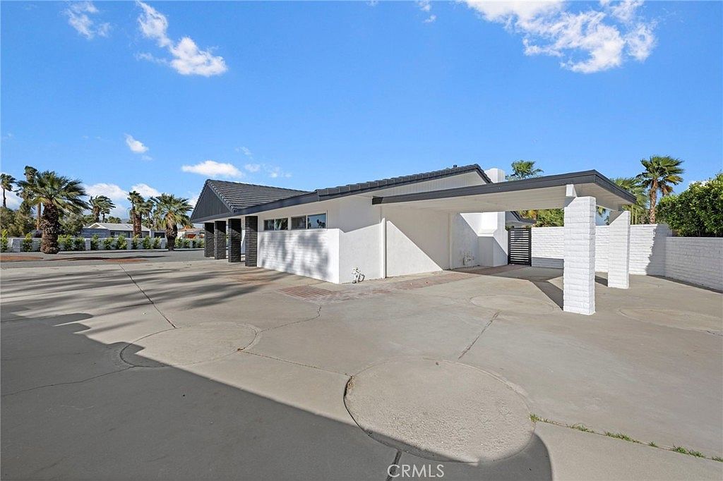 2480 N Aurora Dr Palm Springs, CA 92262 - Thumbnail 3