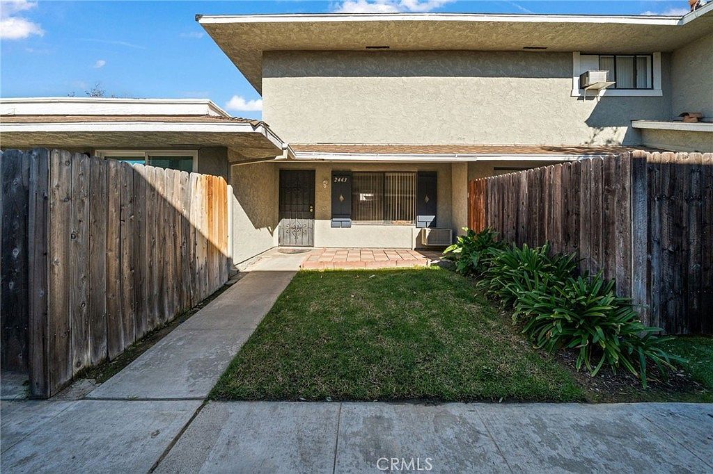 2443 Deodar St #2 Santa Ana, CA 92705 - Thumbnail 3