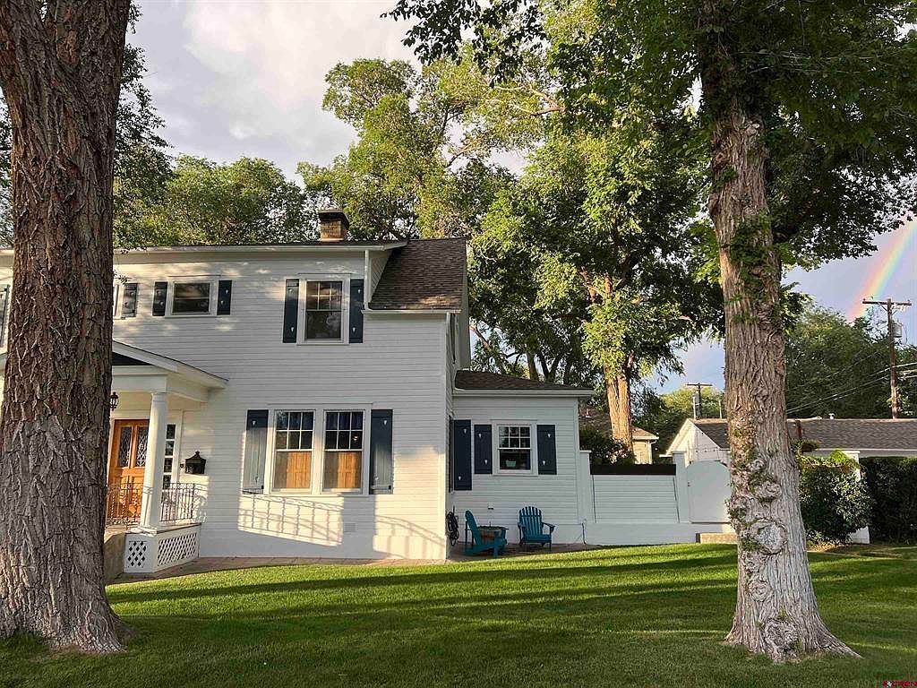 136 N Nevada Ave Montrose, CO 81401 - Thumbnail 3