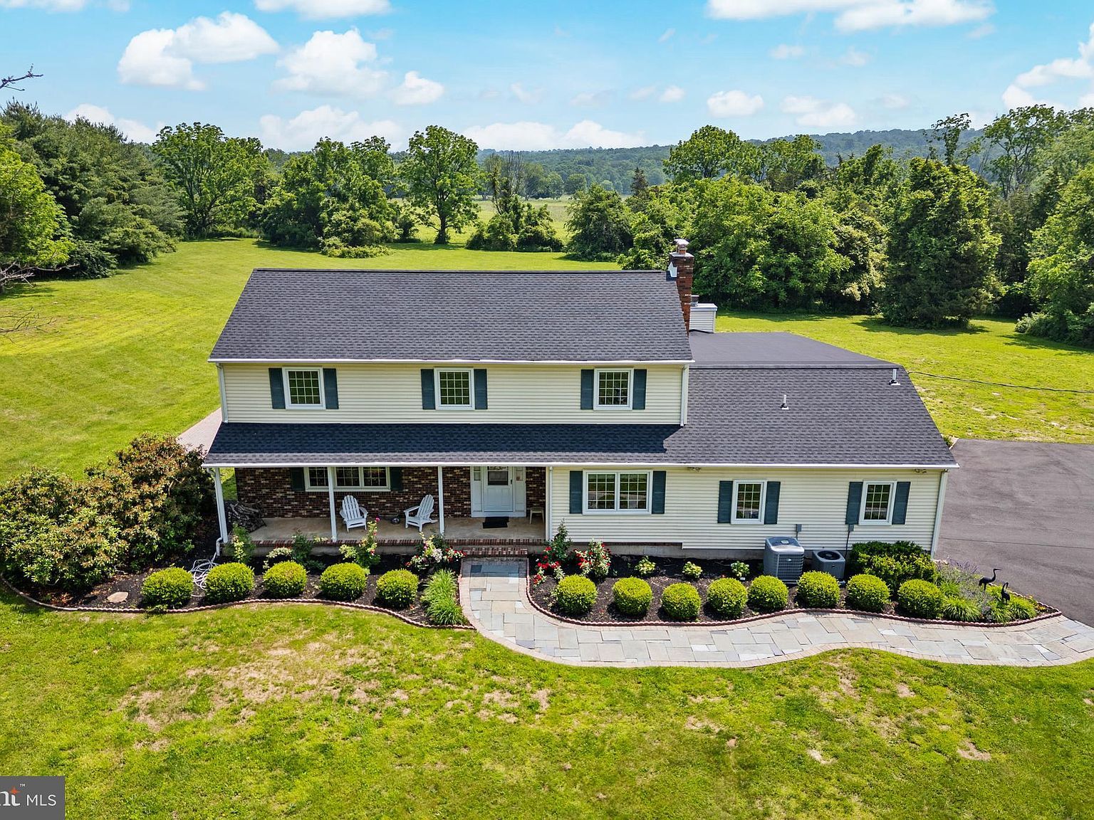 1602 Harbourton Rocktown Rd Lambertville, NJ 08530 - Thumbnail 3