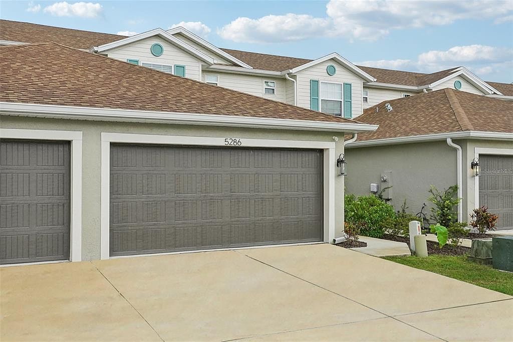 5286 Neil Dr Saint Petersburg, FL 33714 - Thumbnail 3