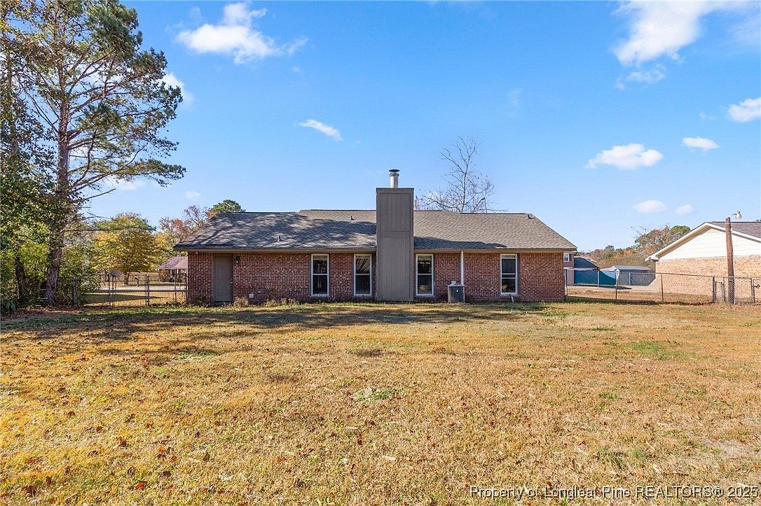 1033 Oakstone Dr Fayetteville, NC 28314 - Thumbnail 3