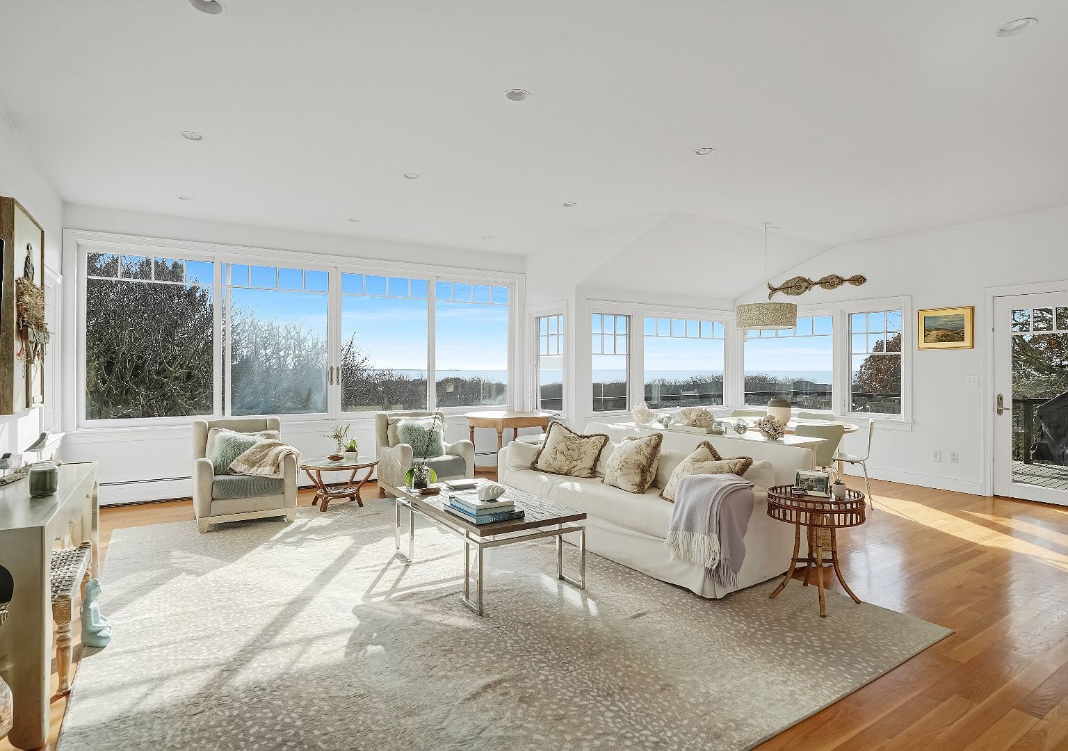 4 Nomans Watch Rd Aquinnah, MA 02535 - Thumbnail 3