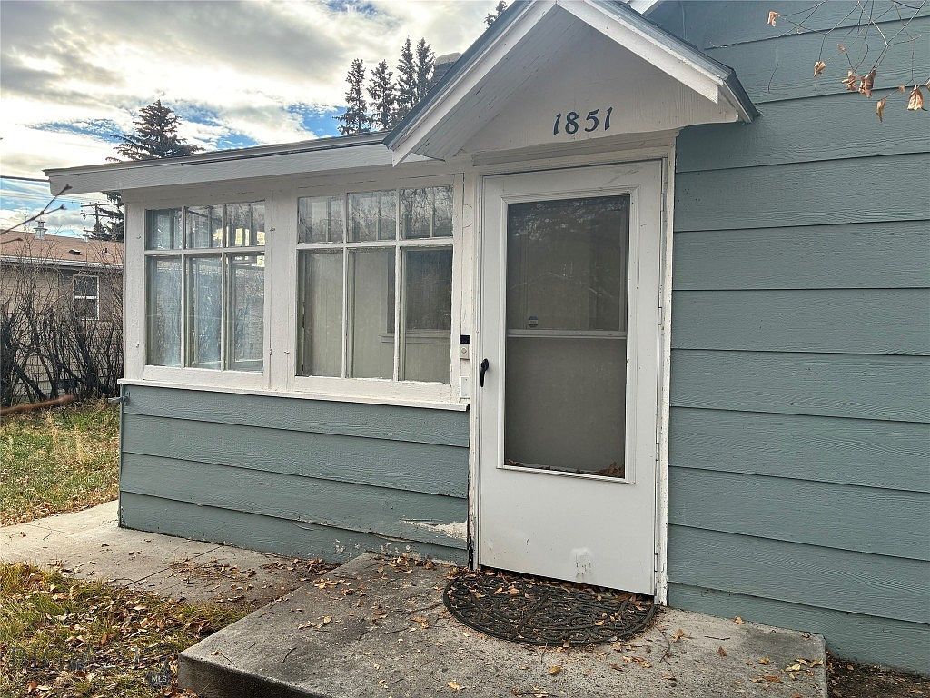 1851 Massachusetts Ave Butte, MT 59701 - Thumbnail 3