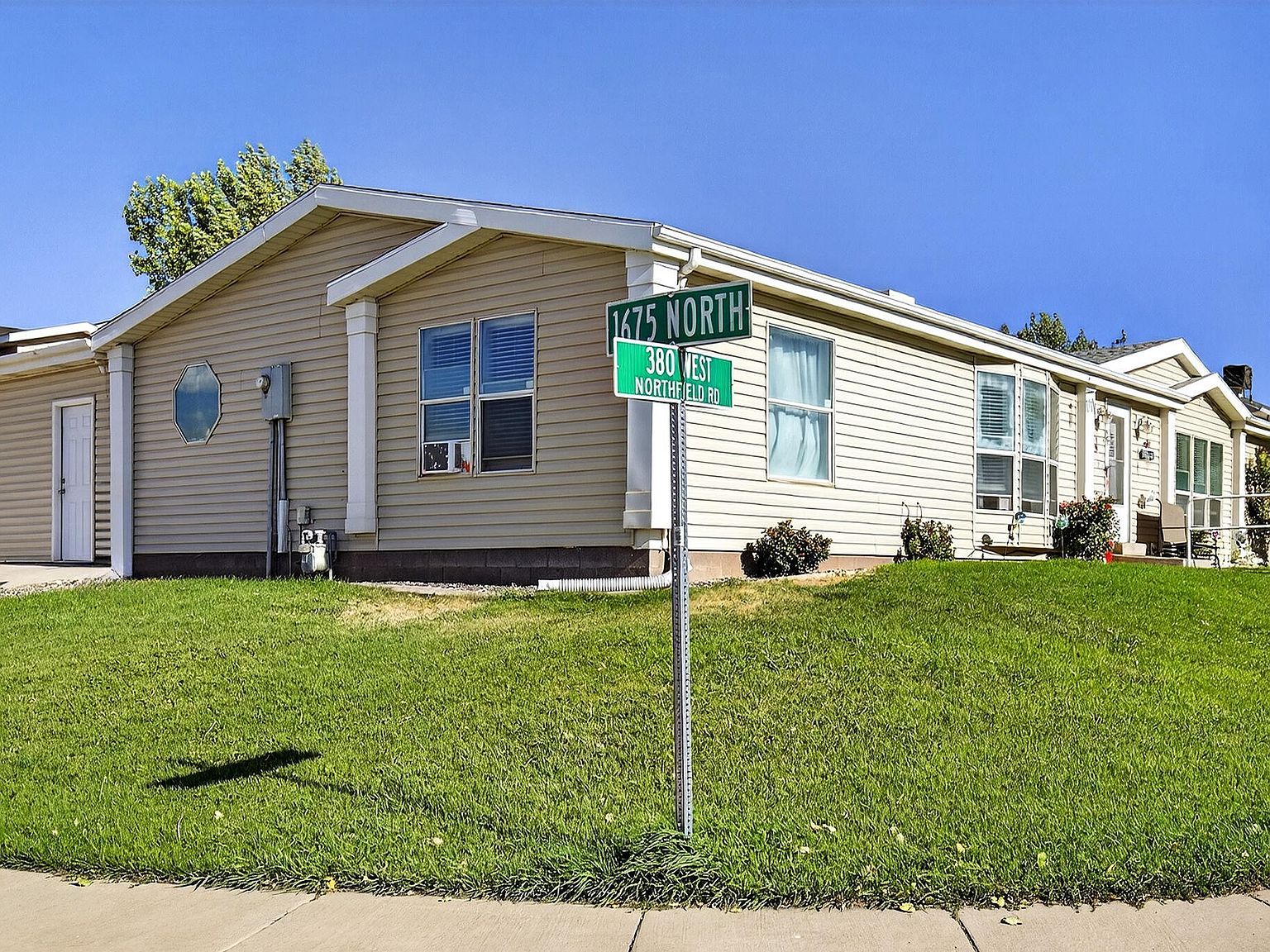 1672 Northfield Rd Cedar City, UT 84721 - Thumbnail 3