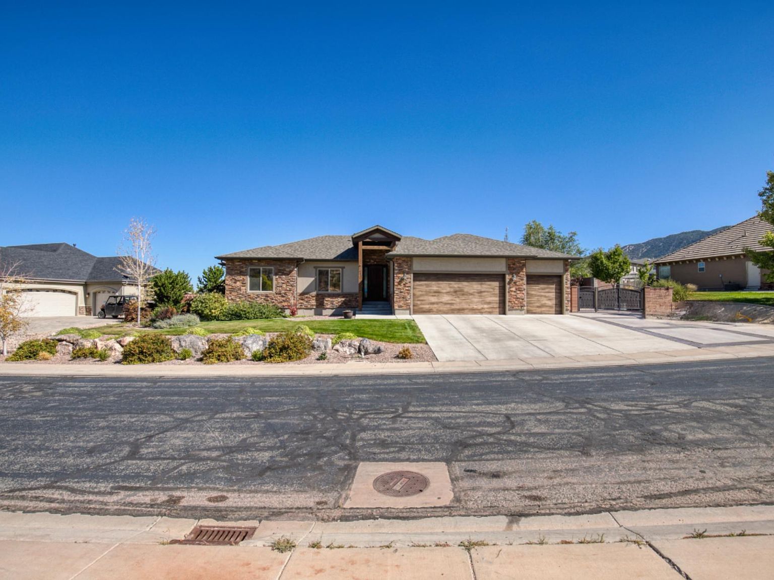 1938 N Ashdown Rd Cedar City, UT 84721 - Thumbnail 3