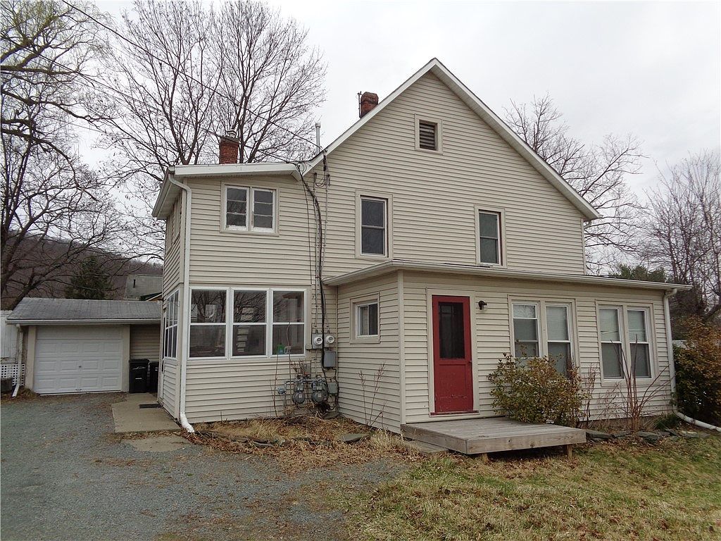252 W 2nd St Corning, NY 14830 - Thumbnail 3