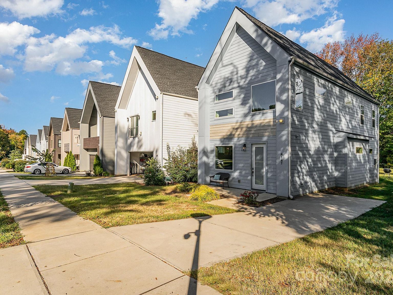 4147 Merlane Dr Charlotte, NC 28206 - Thumbnail 3