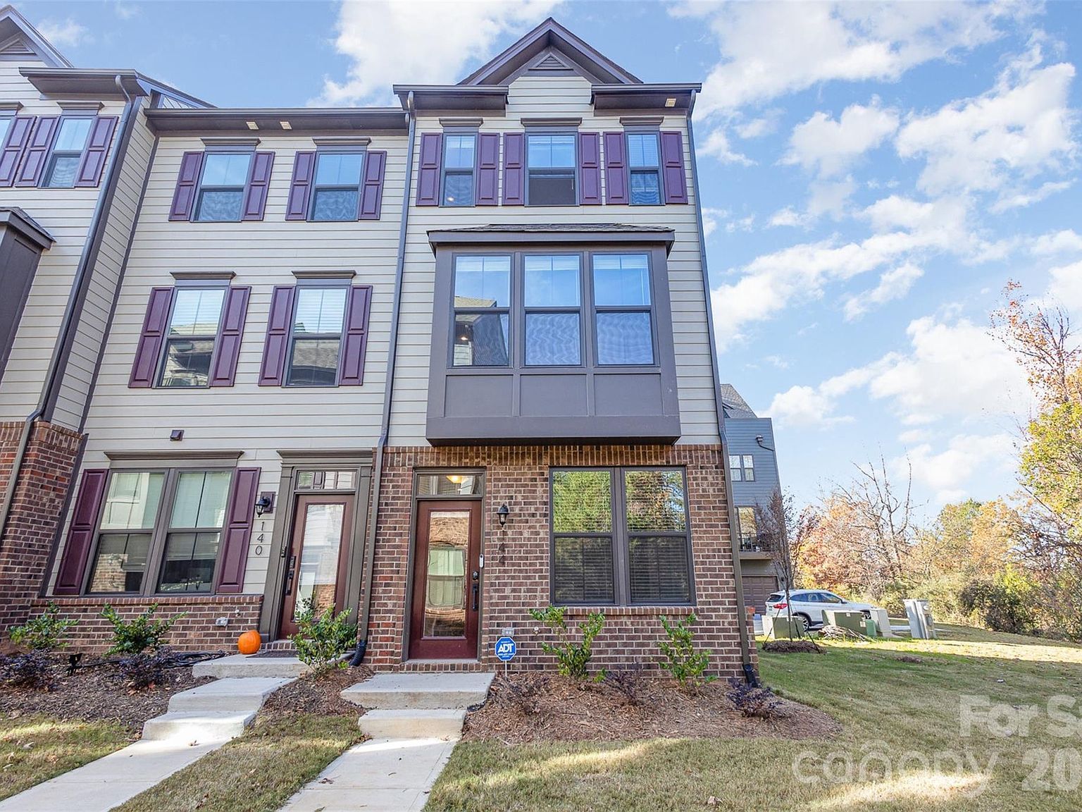 144 Millsbee Ln Charlotte, NC 28205 - Thumbnail 3