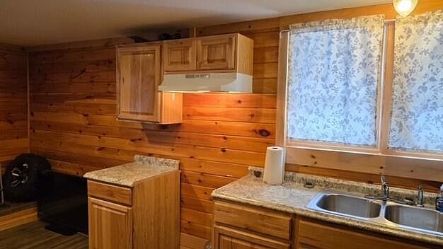 11 Collins St Bingham, ME 04920 - Thumbnail 3