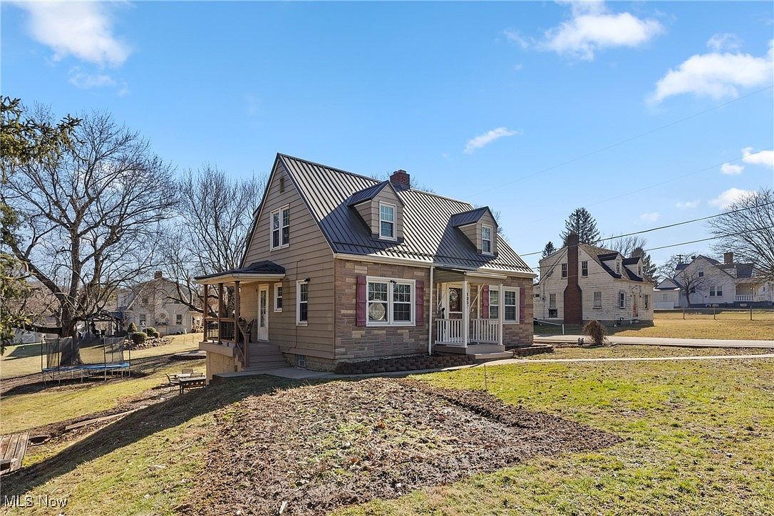 105 Erwin Ave Follansbee, WV 26037 - Thumbnail 3