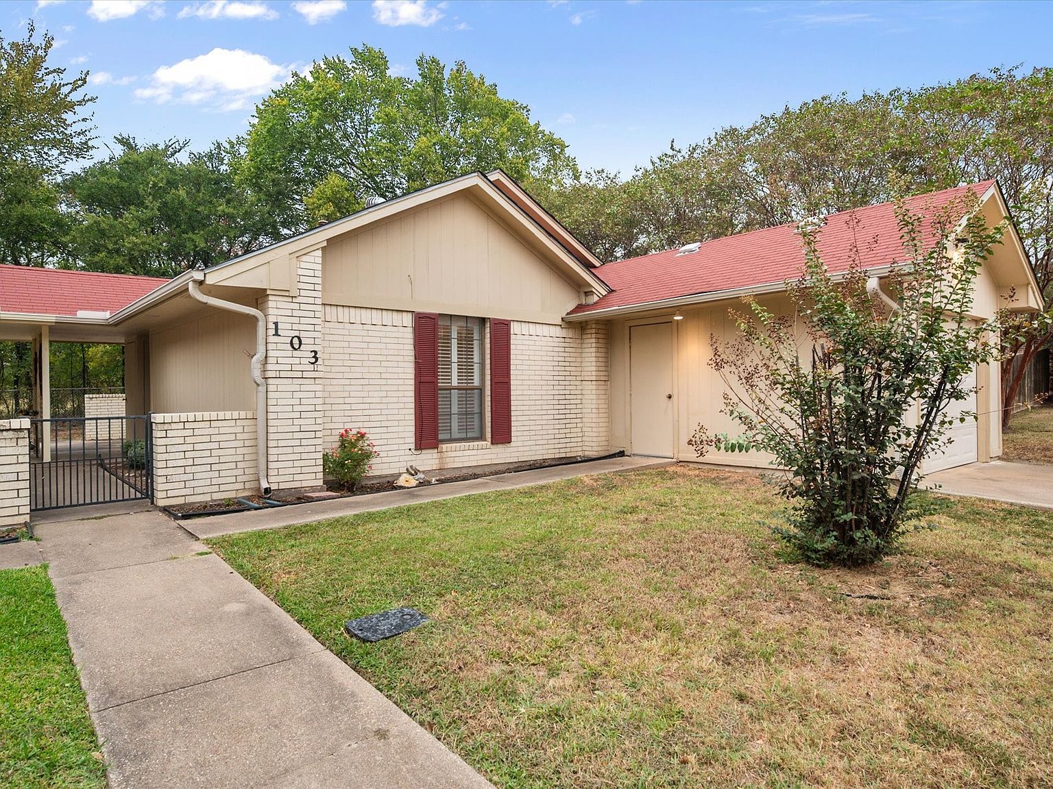 103 Gilpin Dr Fairfield, TX 75840 - Thumbnail 3