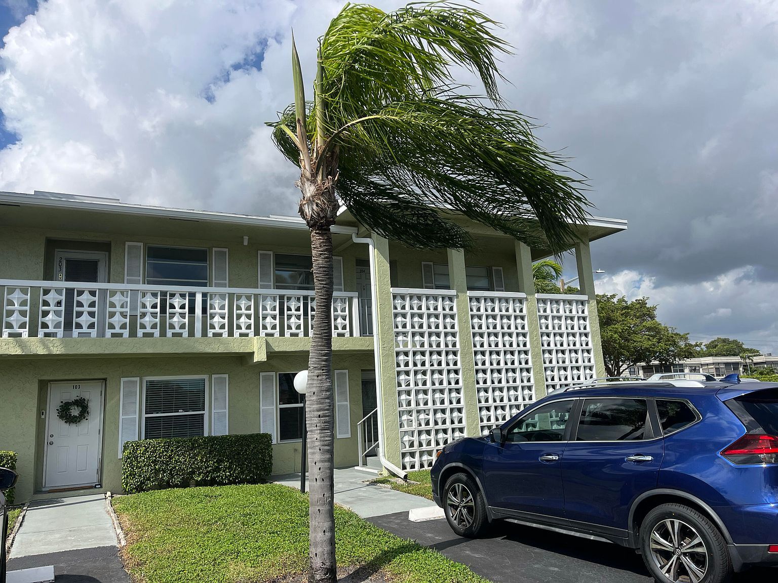 1101 Cactus Ter APT 204 Delray Beach, FL 33445 - Thumbnail 3