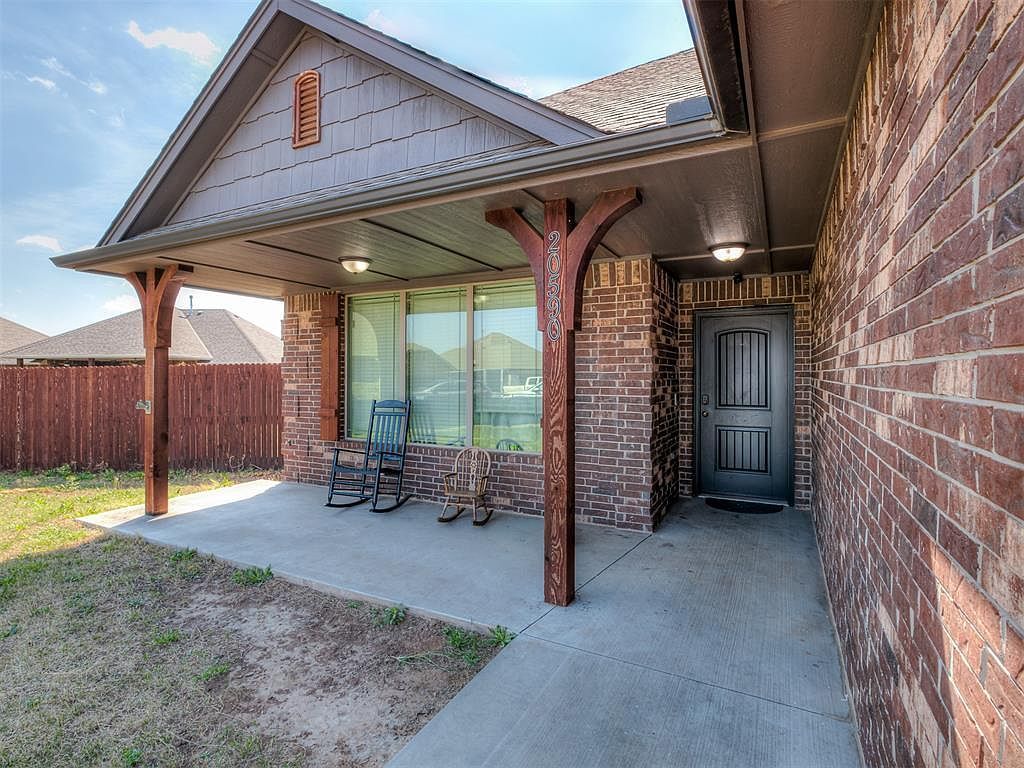 20590 Pioneer Dr Harrah, OK 73045 - Thumbnail 3