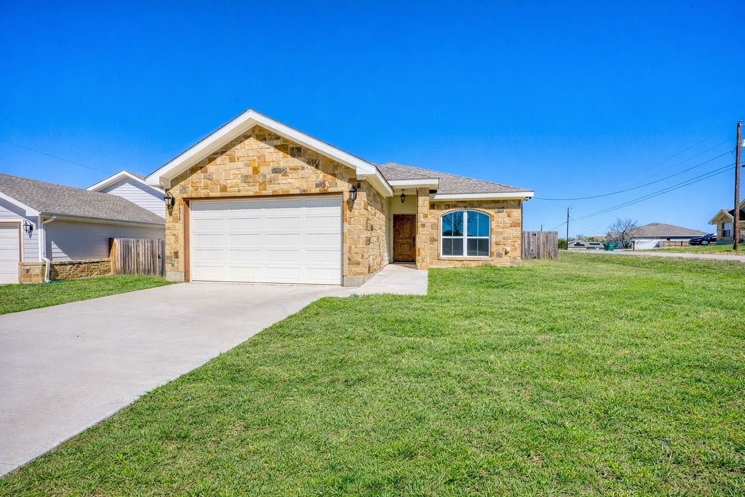 1516 Stonecrest Dr Marble Falls, TX 78654 - Thumbnail 3