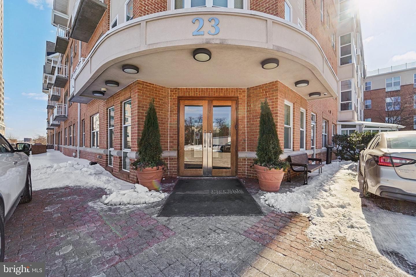 23 Pierside Dr Unit 118 Baltimore, MD 21230 - Thumbnail 3
